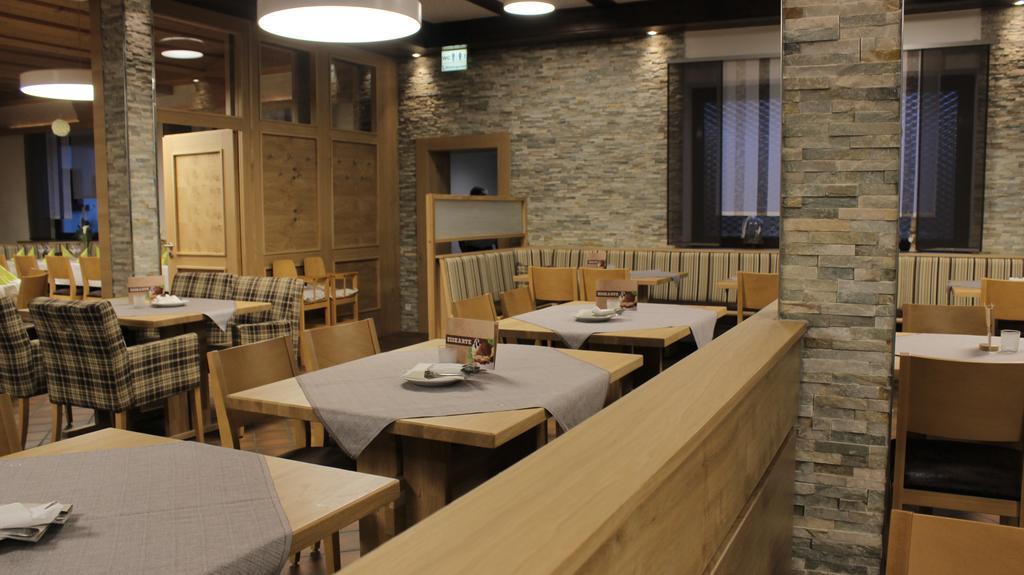 Gasthof Zur Krone Leidersbach Екстериор снимка