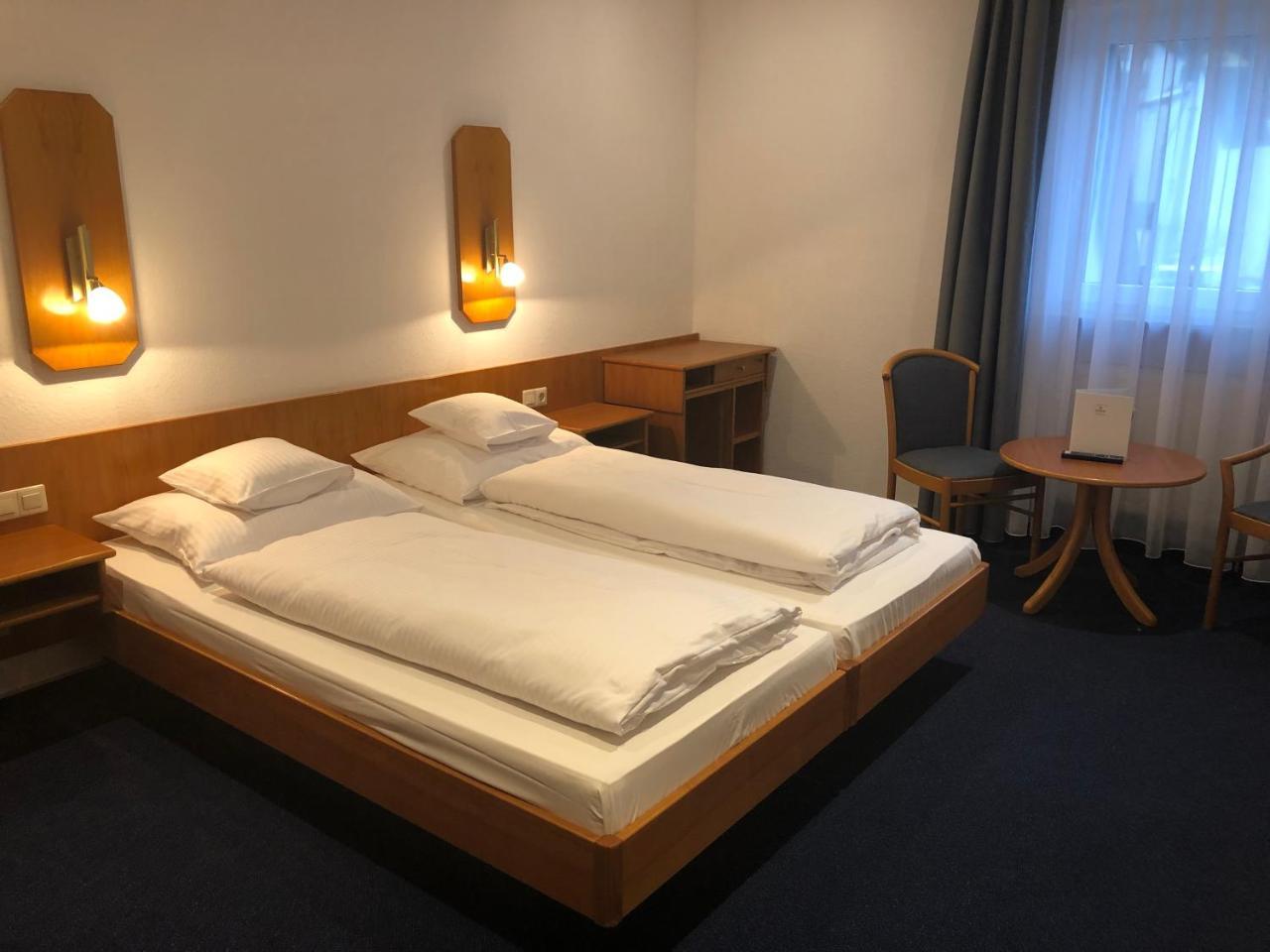 Gasthof Zur Krone Leidersbach Екстериор снимка