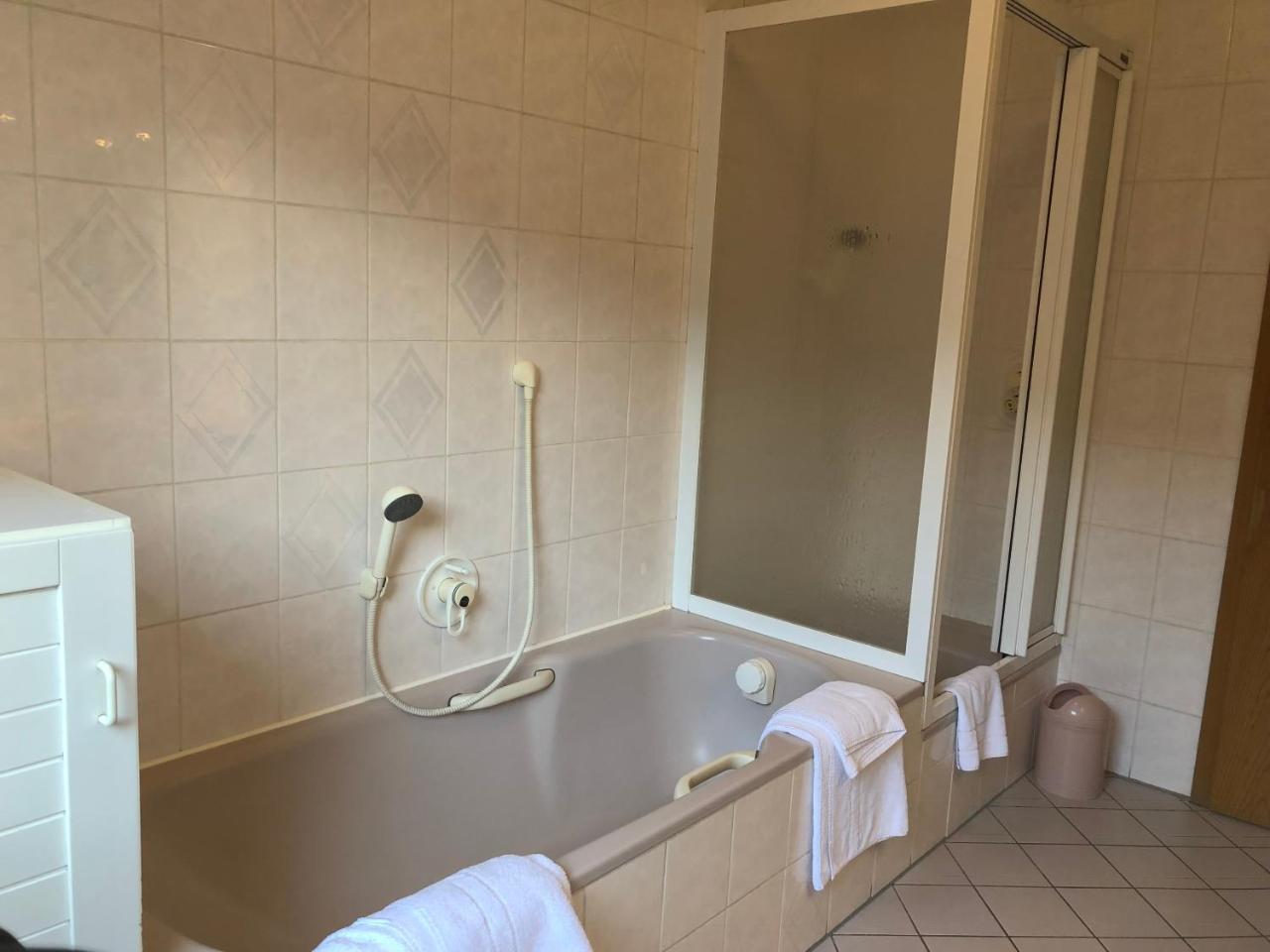 Gasthof Zur Krone Leidersbach Екстериор снимка